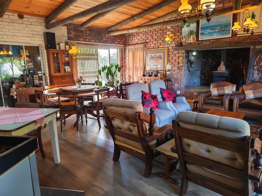 4 Bedroom Property for Sale in Bettys Bay Western Cape